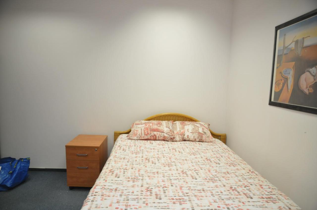 Economic Rooms- 24H Self Check-In Poznan Luaran gambar